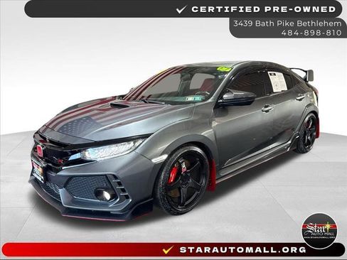 Used 2017 Honda Civic Type R image 1