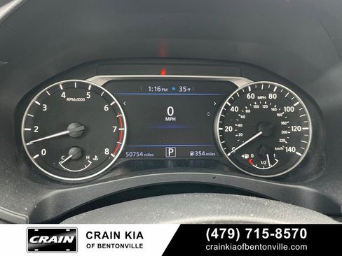 Used 2024 Nissan Altima 2.5 SV image 14