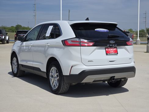 Certified 2022 Ford Edge SEL w/ Convenience Package image 5