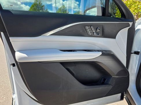 Certified 2024 Cadillac Lyriq Luxury w/ LPO, Floor Liner Package AWD/4WD image 7