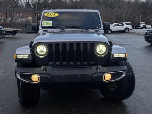 Used 2018 Jeep Wrangler Unlimited Sahara w/ Cold Weather Group image 5