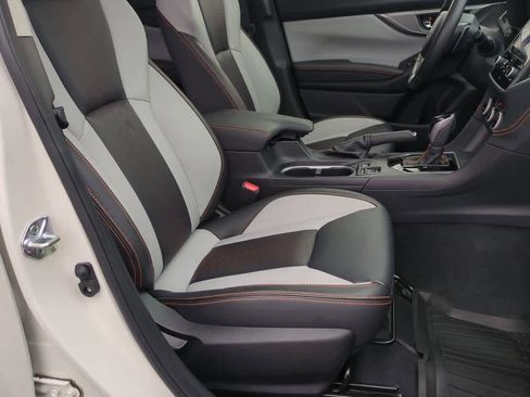 Used 2023 Subaru Crosstrek 2.5i Limited w/ Moonroof Package image 22