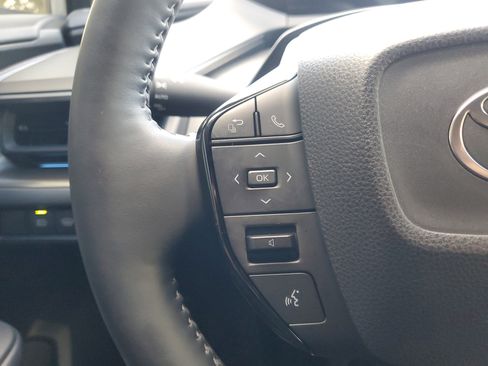 Certified 2025 Toyota Prius Limited image 21