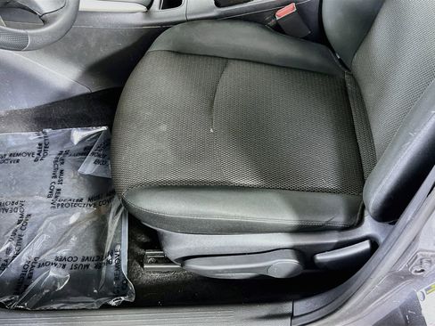 Used 2019 Nissan Sentra S FWD image 18