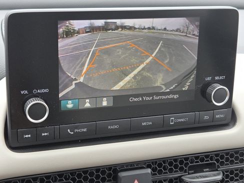 Certified 2023 Honda HR-V LX image 8