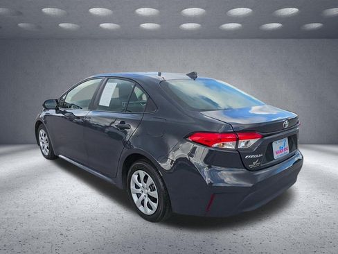 Used 2024 Toyota Corolla LE FWD image 5