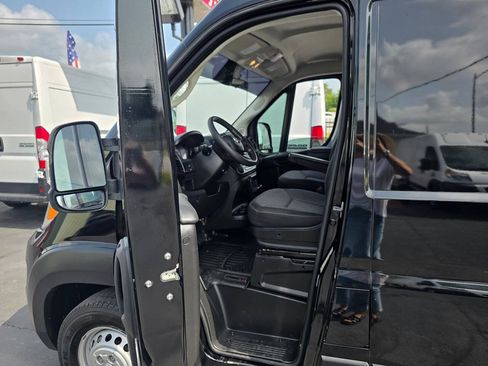 Used 2024 RAM ProMaster 3500 w/ Convenience Group FWD image 13