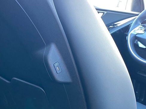 New 2026 Kia Niro EX image 22