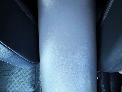 Used 2020 Toyota C-HR Limited image 22