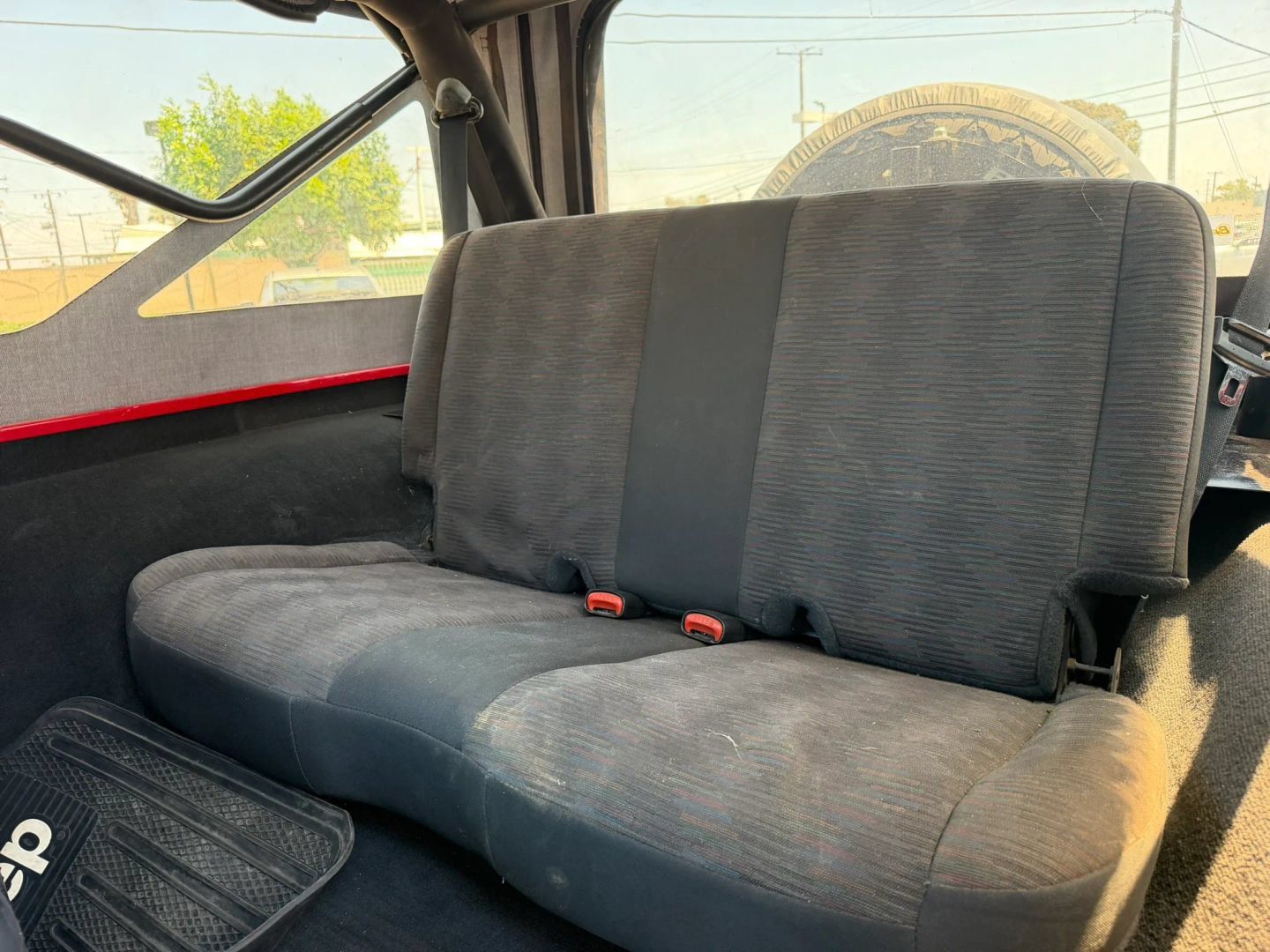 Used 2005 Jeep Wrangler Unlimited Rubicon AWD/4WD image 12