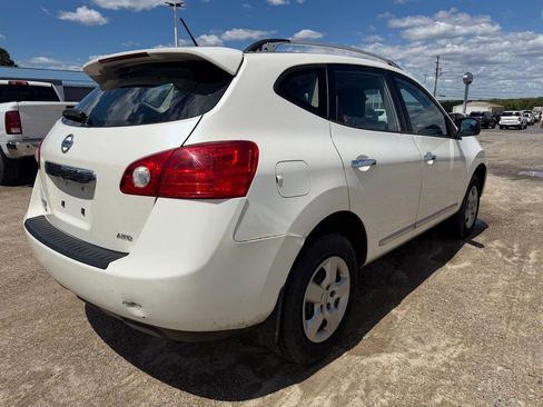 Used 2014 Nissan Rogue S w/ Convenience Package AWD/4WD image 5