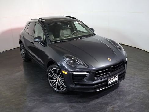 Used 2024 Porsche Macan AWD/4WD image 7