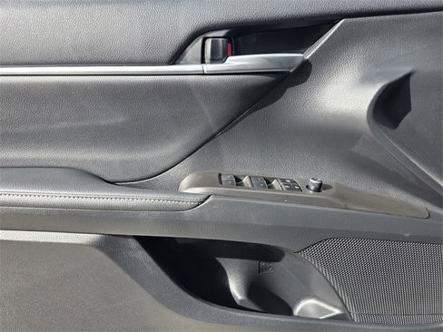 Used 2024 Toyota Camry XSE image 17