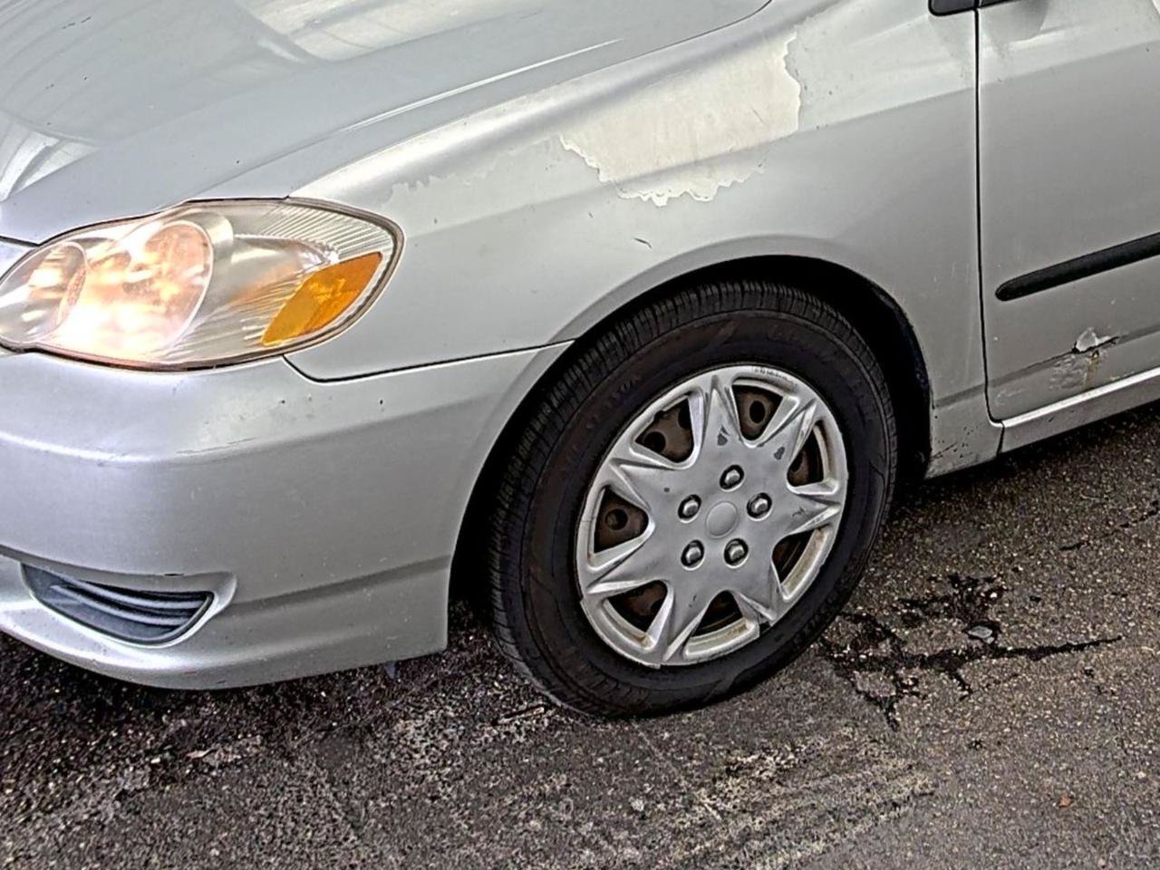Used 2004 Toyota Corolla CE FWD image 12