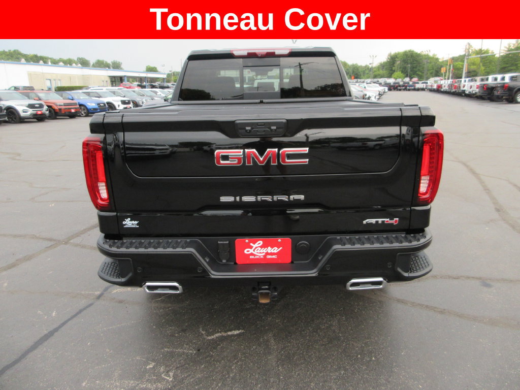 Certified 2025 GMC Sierra 1500 AT4 w/ AT4 Premium Package AWD/4WD image 8