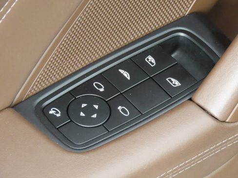 Certified 2025 Porsche 911 Carrera 4 GTS AWD/4WD image 44