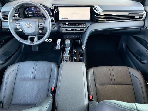 Used 2026 Toyota Camry XSE FWD image 13