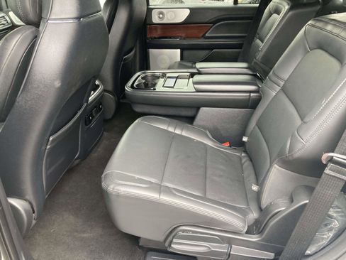 Certified 2022 Lincoln Navigator Reserve image 17