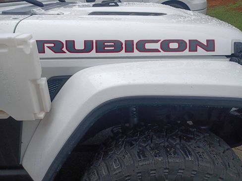 Used 2018 Jeep Wrangler Unlimited Rubicon AWD/4WD image 4