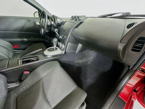 Used 2006 Nissan 350Z Enthusiast RWD image 37