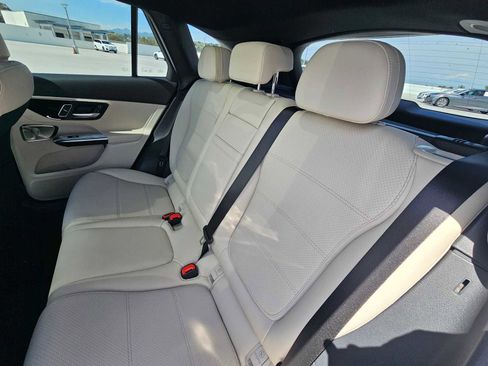 New 2026 Mercedes-Benz GLC 300 4MATIC image 47