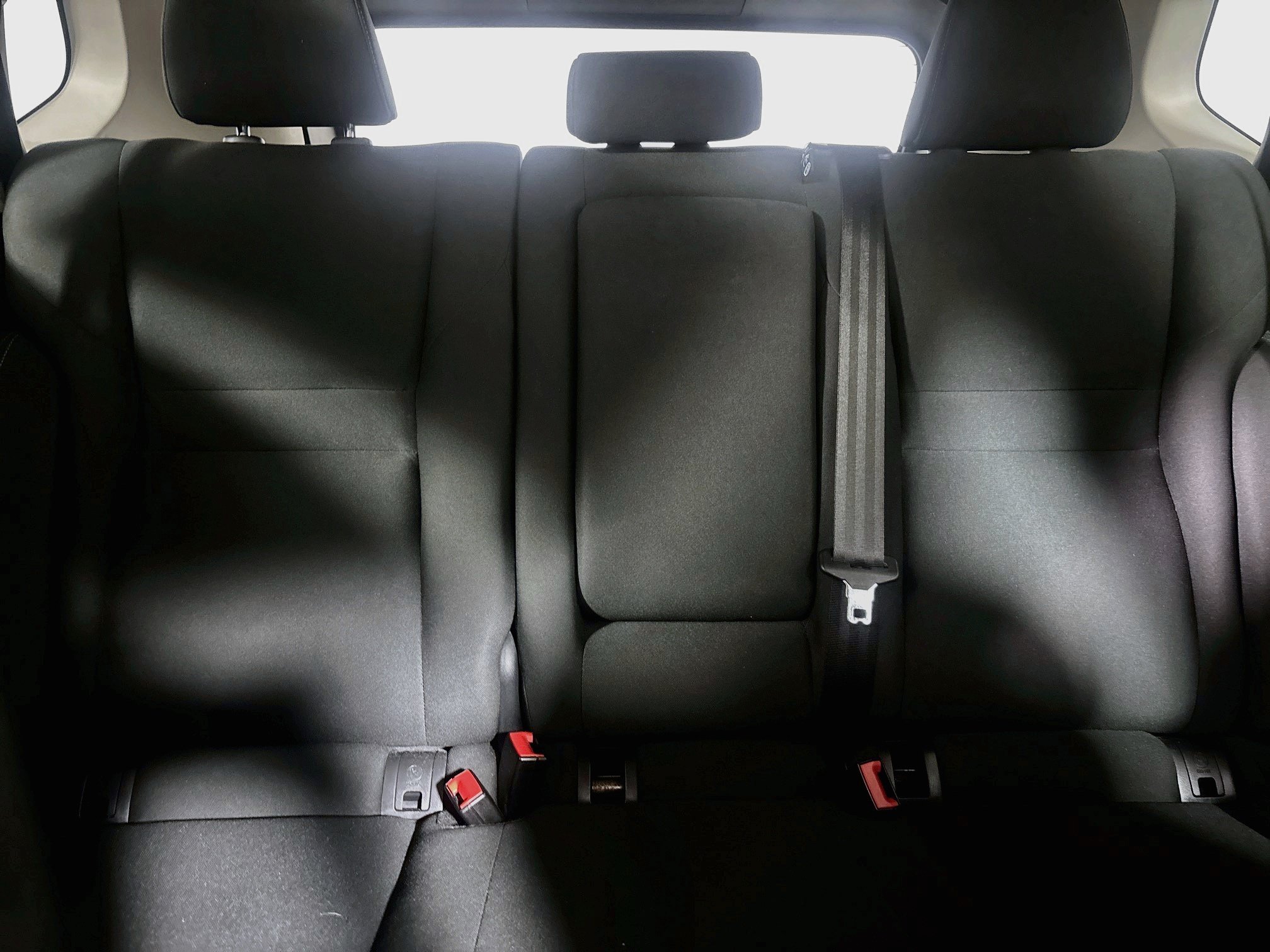 Used 2024 Nissan Rogue S FWD image 32