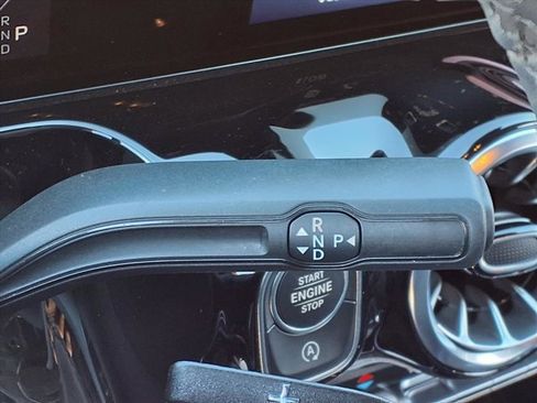 Used 2025 Mercedes-Benz GLA 250 4MATIC image 12