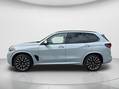 Certified 2025 BMW X5 sDrive40i w/ M Sport Package RWD image 8