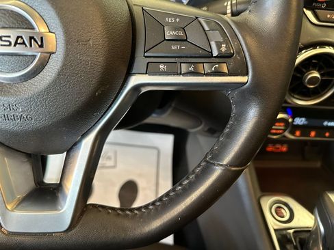 Used 2020 Nissan Sentra SV w/ Electronics Package FWD image 12