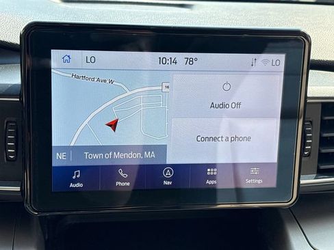 Used 2023 Ford Explorer XLT w/ Equipment Group 202A AWD/4WD image 36