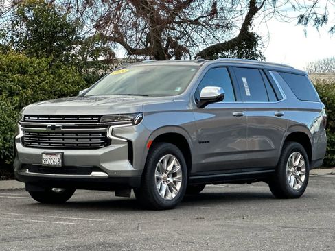 Used 2024 Chevrolet Tahoe Premier w/ Premium Package image 7