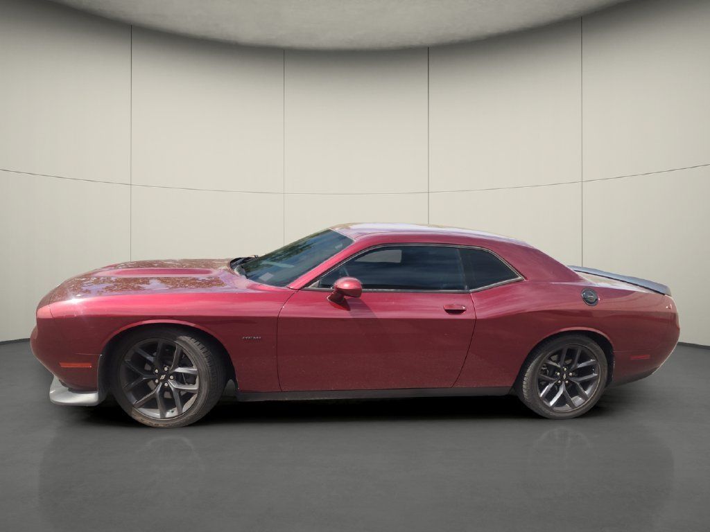Used 2019 Dodge Challenger R/T w/ Blacktop Package RWD image 4
