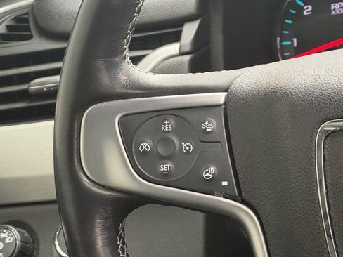 Used 2020 GMC Yukon XL SLT w/ Premium Edition image 18