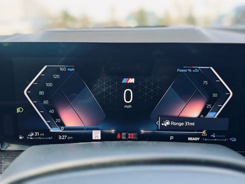 New 2026 BMW X5 xDrive50e w/ M Sport Package image 31