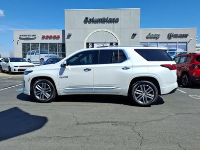Used 2023 Chevrolet Traverse High Country w/ LPO, Floor Liner Package