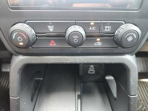 Used 2024 Ford Ranger XL RWD image 18