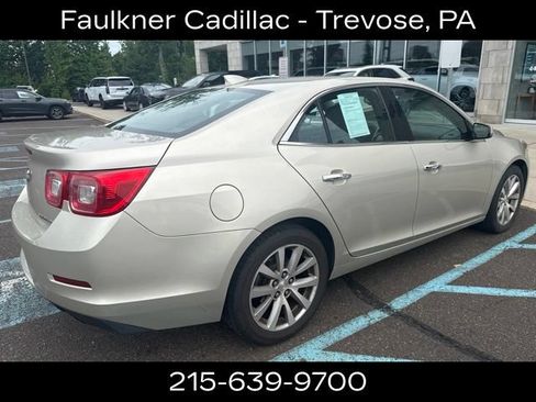 Used 2016 Chevrolet Malibu LTZ FWD image 3