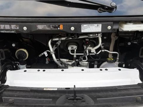 Used 2024 Chevrolet Brightdrop 600 w/ Battery Pack, Max Range AWD/4WD image 9