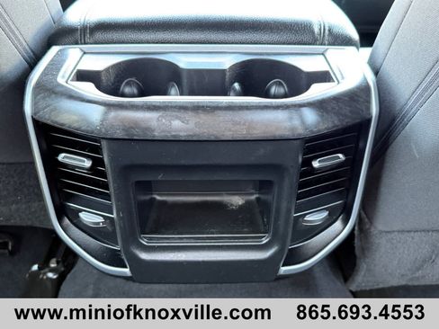 Used 2024 RAM 2500 Big Horn w/ Off Road Package AWD/4WD image 18