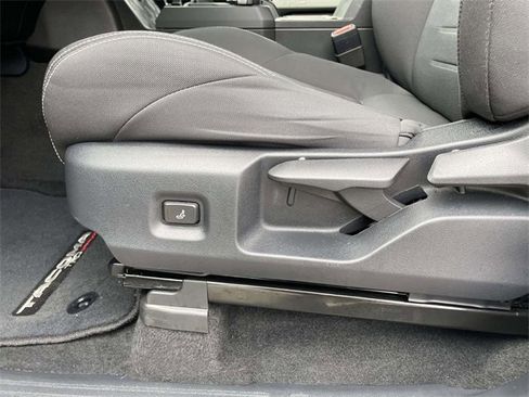 Used 2024 Toyota Tacoma TRD Off-Road image 20