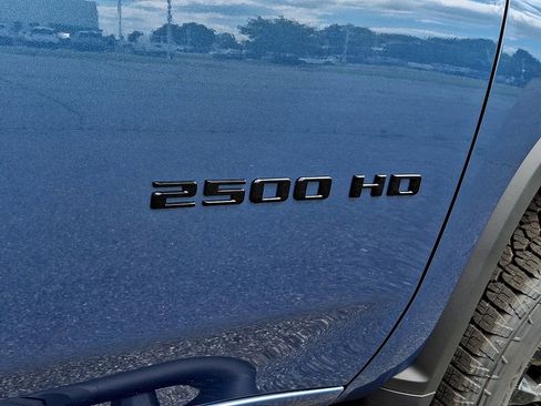 New 2026 Chevrolet Silverado 2500 Custom w/ Custom Value Package AWD/4WD image 20