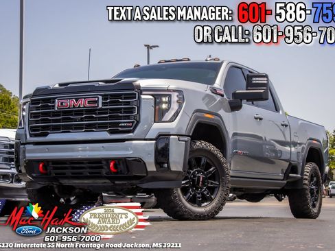 Used 2025 GMC Sierra 2500 AT4 w/ AT4 Premium Plus Package AWD/4WD image 1