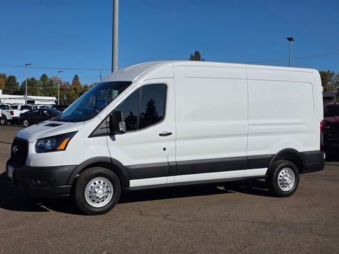 New 2025 Ford Transit 250 148 Medium Roof Extended AWD image 30