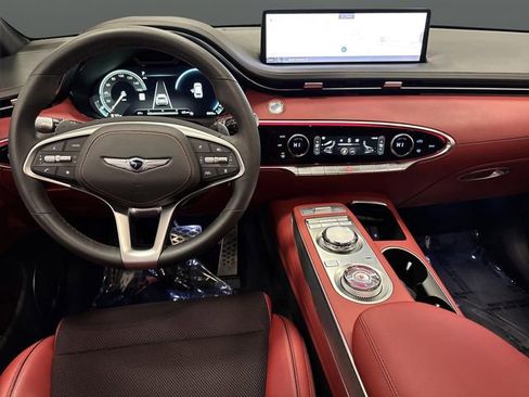 Used 2024 Genesis GV70 2.5T w/ Sport Prestige Package image 5