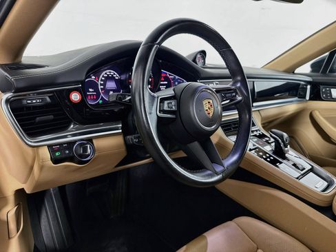 Used 2023 Porsche Panamera 4 Platinum Edition w/ Assistance Package AWD/4WD image 20