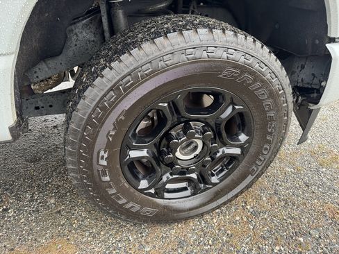 Used 2025 Ford F250 XL w/ STX Appearance Package image 10