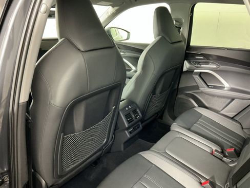 Used 2025 Audi Q5 Premium w/ Premium Plus AWD/4WD image 21