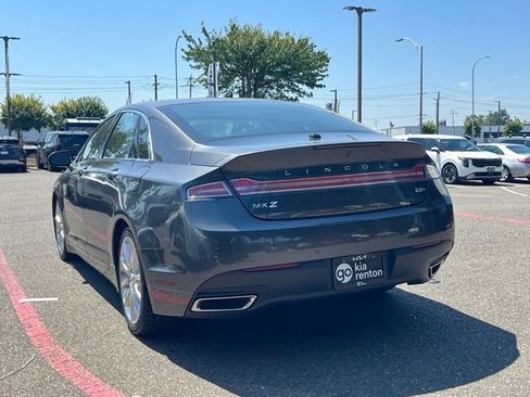 Used 2016 Lincoln MKZ Hybrid w/ Equipment Group 600A Reserve FWD image 9