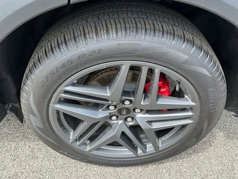 Certified 2026 Ford Explorer ST AWD/4WD image 7