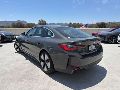 Used 2025 BMW i4 eDrive40 w/ Premium Package RWD image 2
